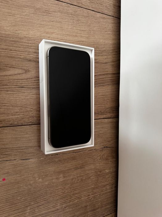 Iphone 15 PRO Titanium
