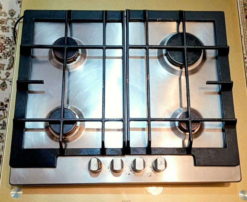 Plita gaz incorporabila in stare foarte buna de functionare