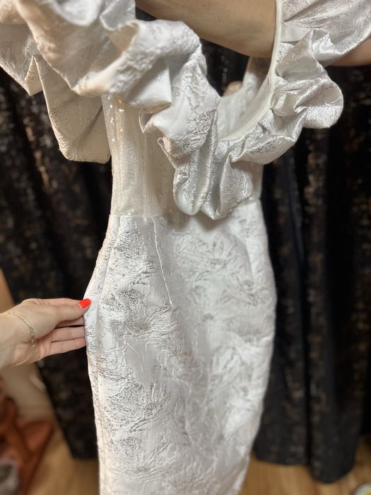 Rochie albă Midi ocazie Bella Barnett  nouă