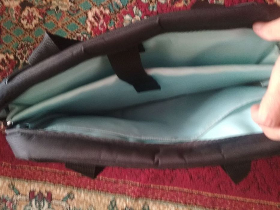 Ноутбук учун сумка янги сотилади нархи арзон