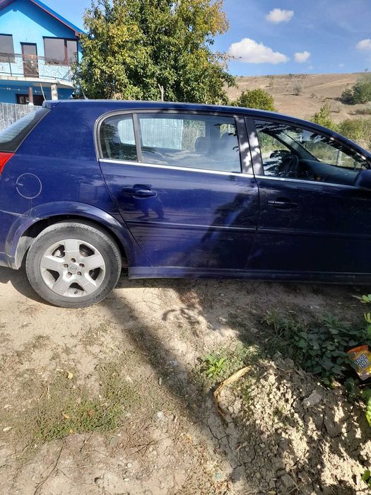 Opel signium se da urgent