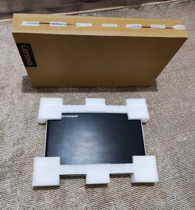 Продается ноутбук Lenovo i3 sotiladi noutbook Lenovo i3