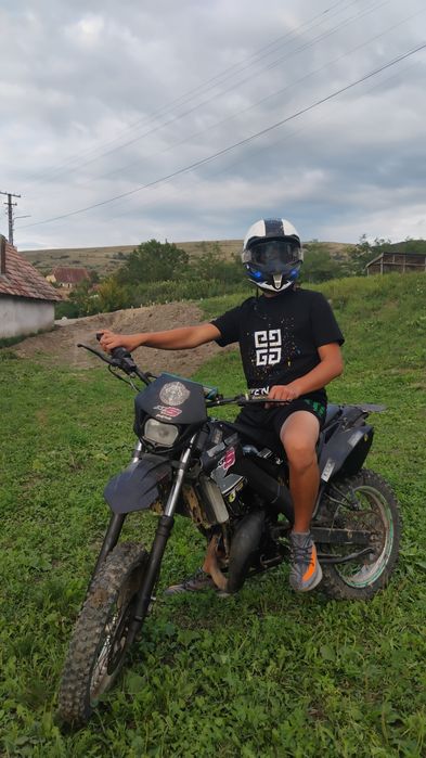 Vand cross Aprilia 80cc 2t defect