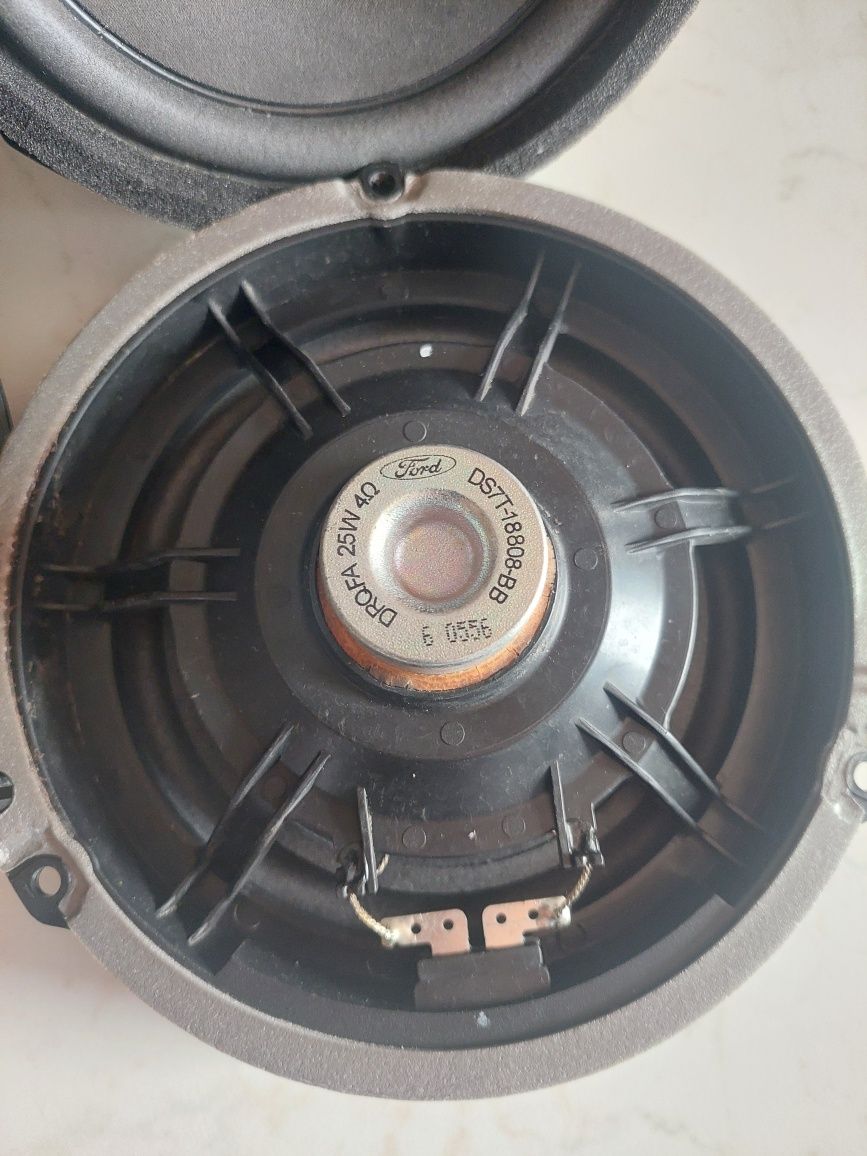 Difuzoare auto Ford