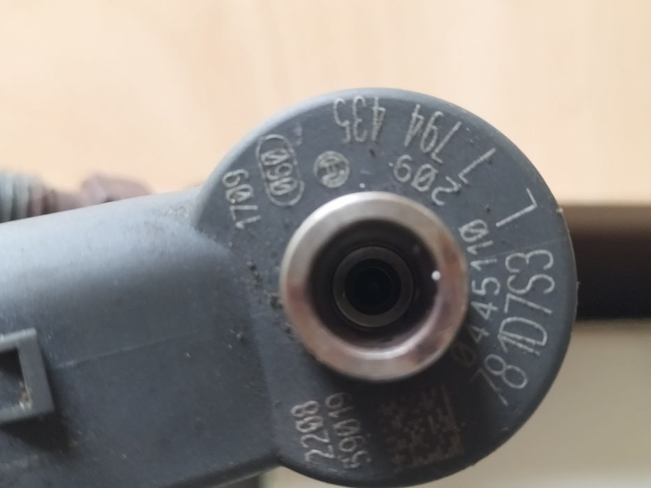Injectoare BMW E90m47d20,cod 0445110209 sau7794435