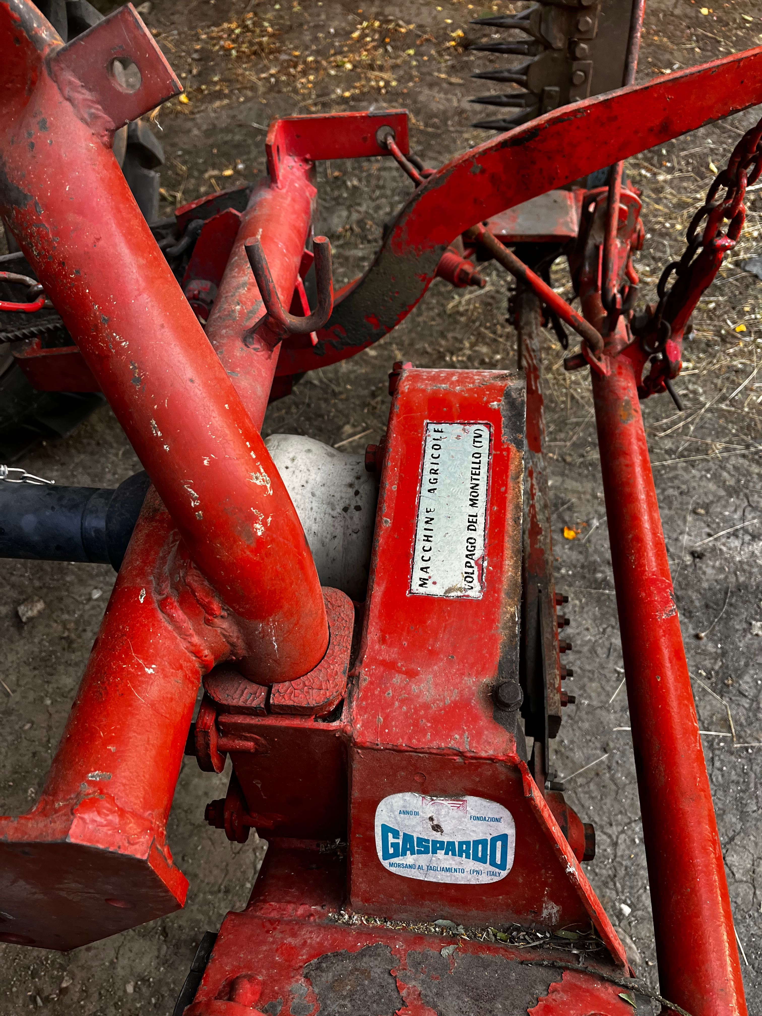cositoare laterală germană pentru tractor