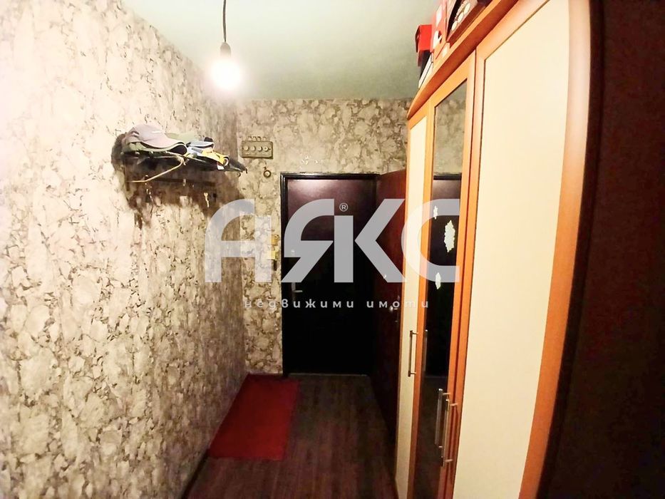 Продава се Двустаен апартамент в София, Надежда 1 - 65 кв.м за 1224 €/кв.м - Снимка #7