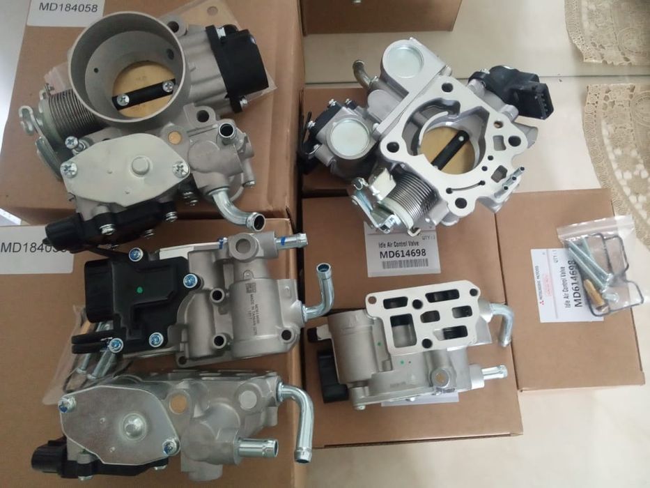 Дроссельная заслонка дроссель дросел холостой митсубиси mitsubishi