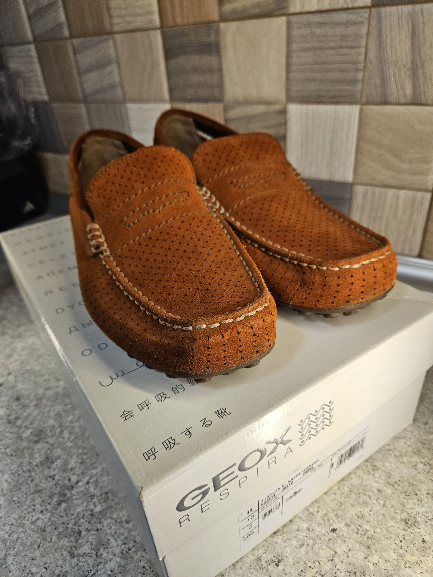 Мокасины Geox Respira. 43р. Одевал 1 месяц. Идеальное состояние.