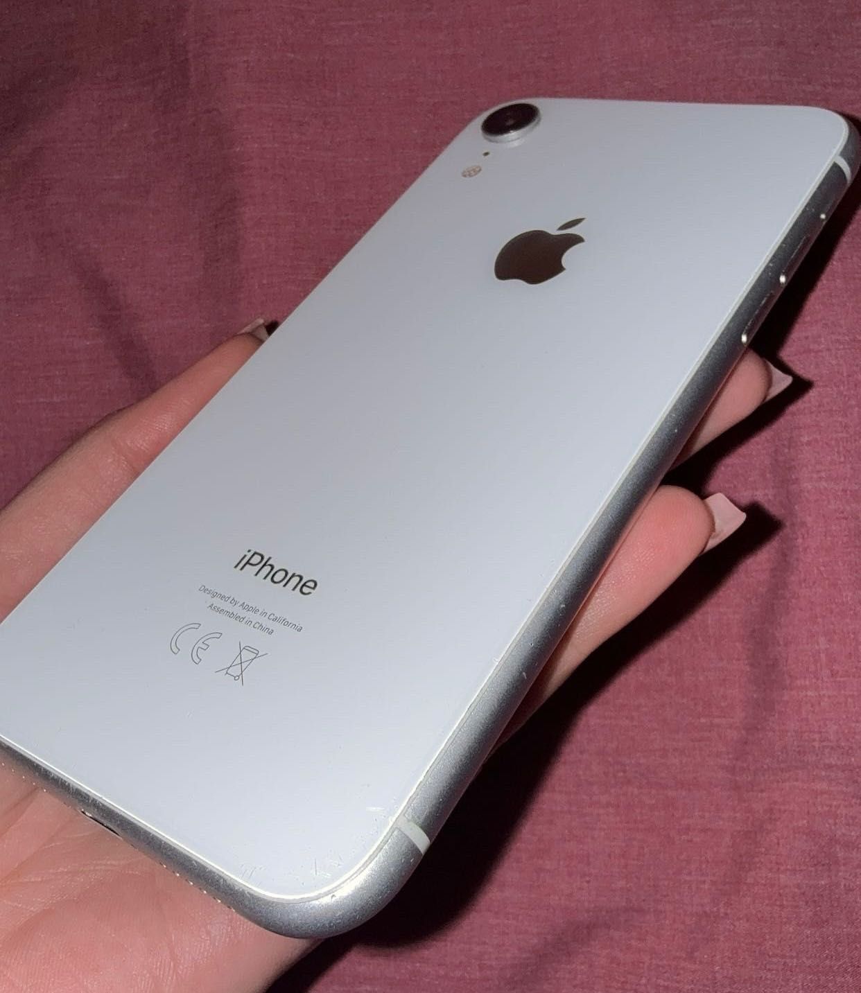 iPhone XR- 64GB 79%