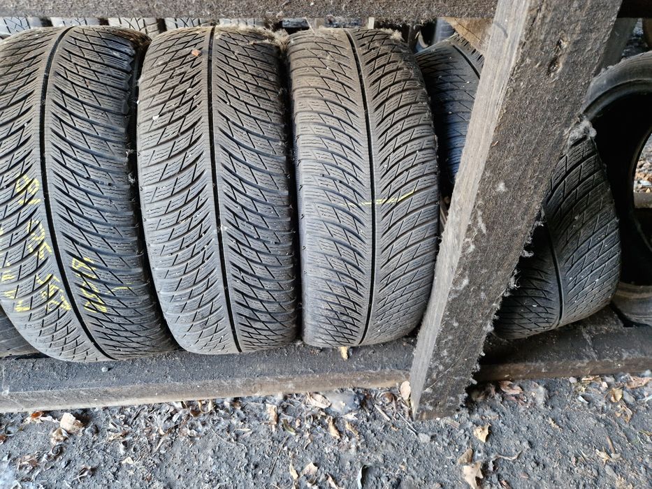 235 50 r18 michelin m+s