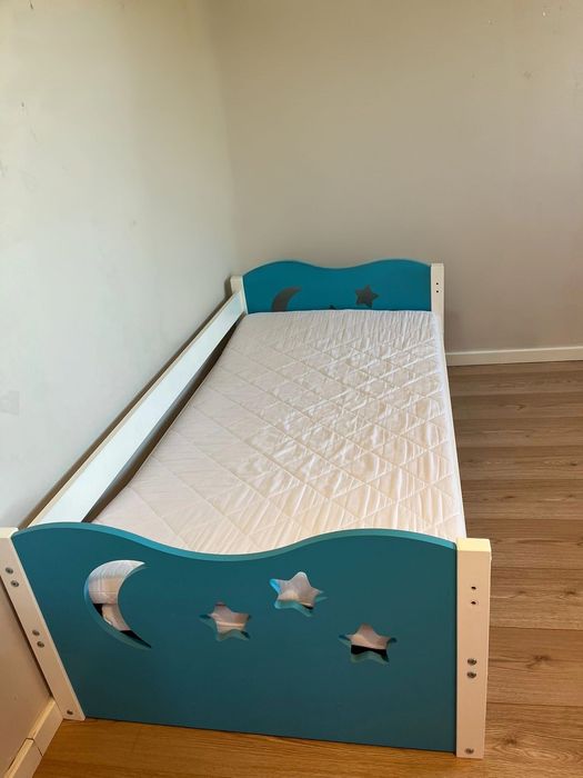 Vând 2 paturi pentru copii Interbeds Mikolai1 – 166x87 cm