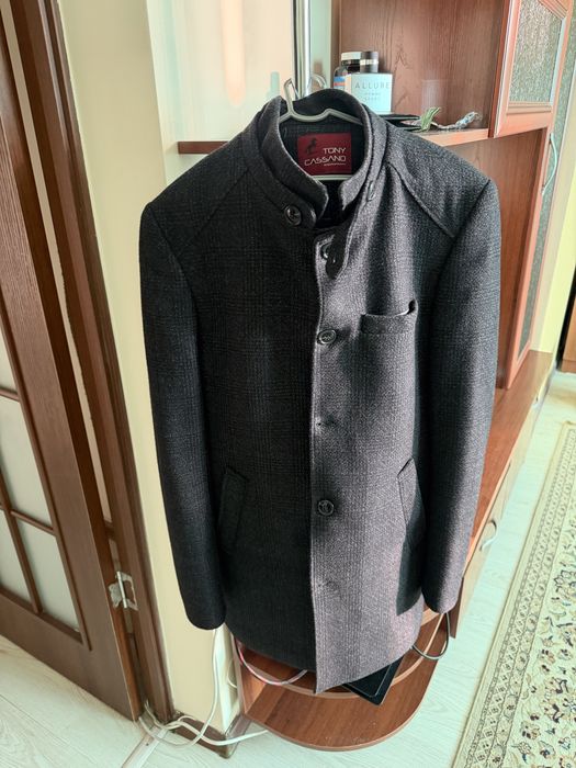 Мужское пальто, хорошего качества