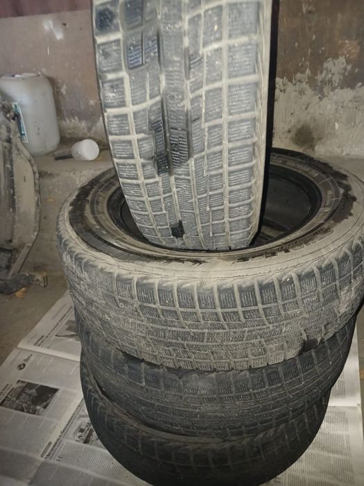 зимняя резина в хорошем состоянии