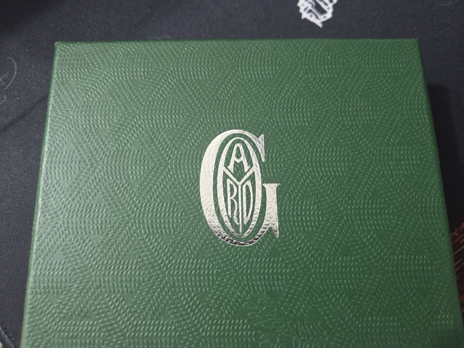 Portofel goyard putin folosit