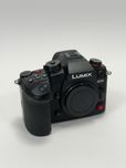 фотоапарат Panasonic Lumix GH6