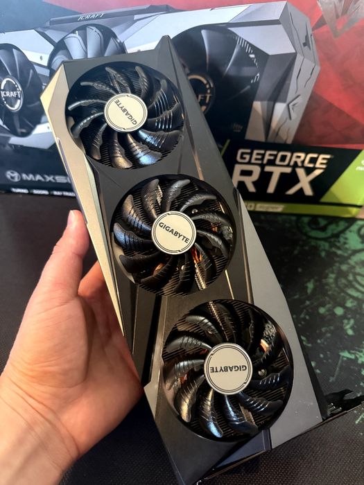 Gigabyte RX 7600 8gb Gaming