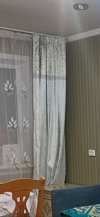 Продам шторы в отличном состоянии