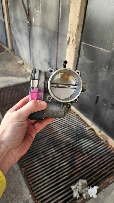 Дросел VW AUDI SEAT SKODA 1.8 TURBO 06A133062C,апарати от polo gti 9n3