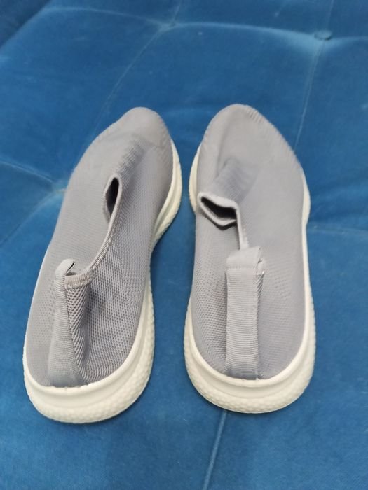 Продаю мокасины мужские