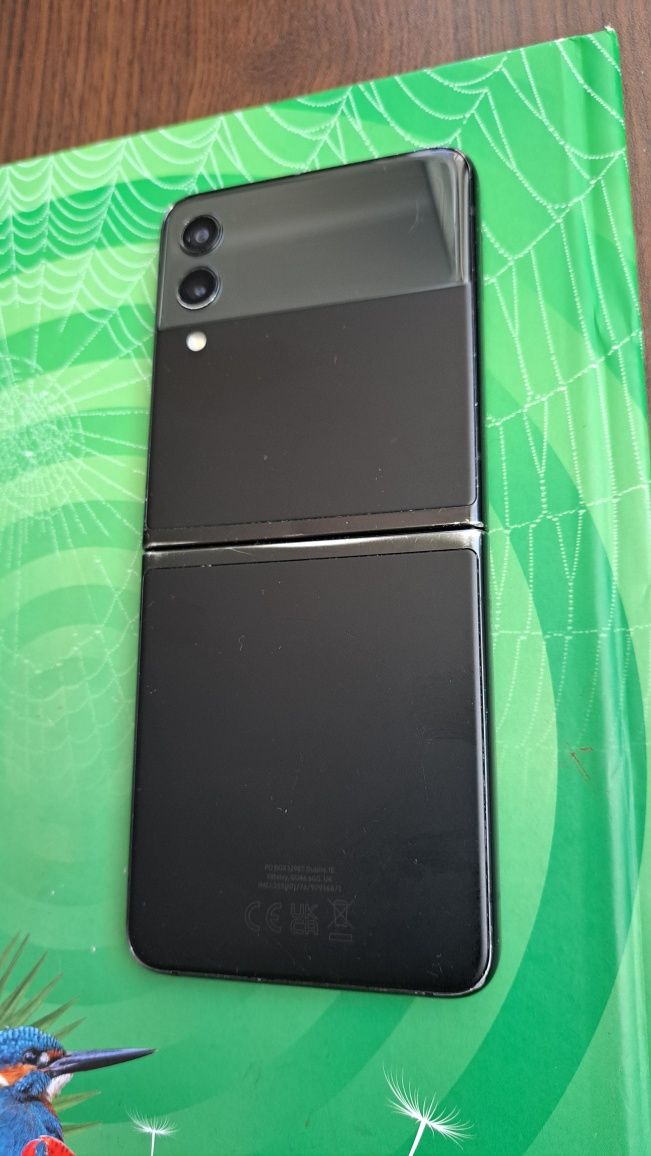 Samsung Galaxy Z flip 3