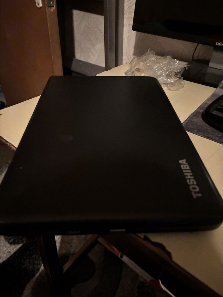 Vand Laptop Toshiba Satellite Pro C50