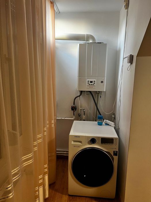 Inchiriez apartament 2 camere utilat situat in Centru Dragalina