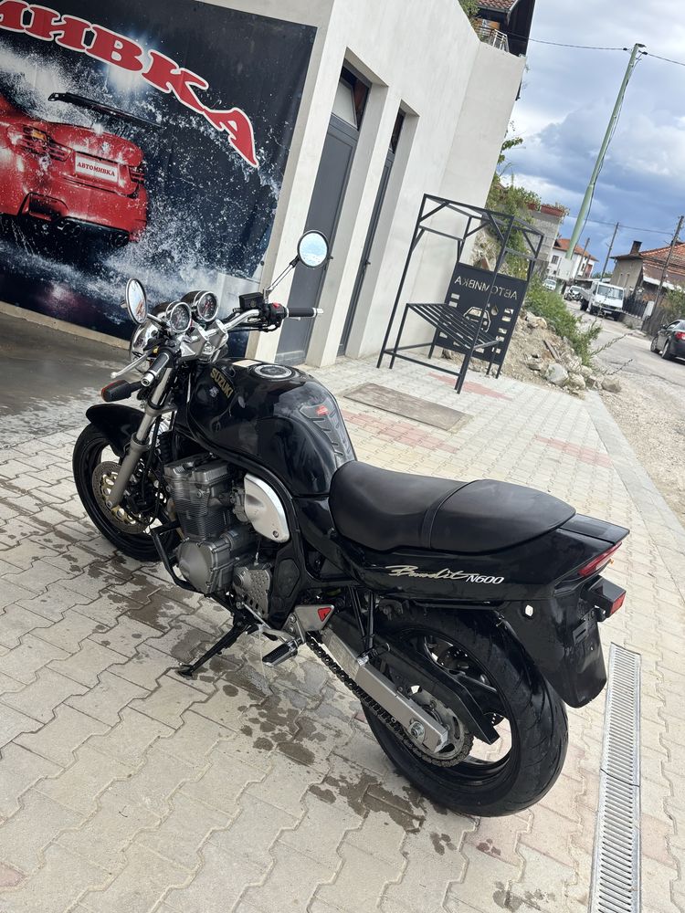 Suzuki Bandit 600
