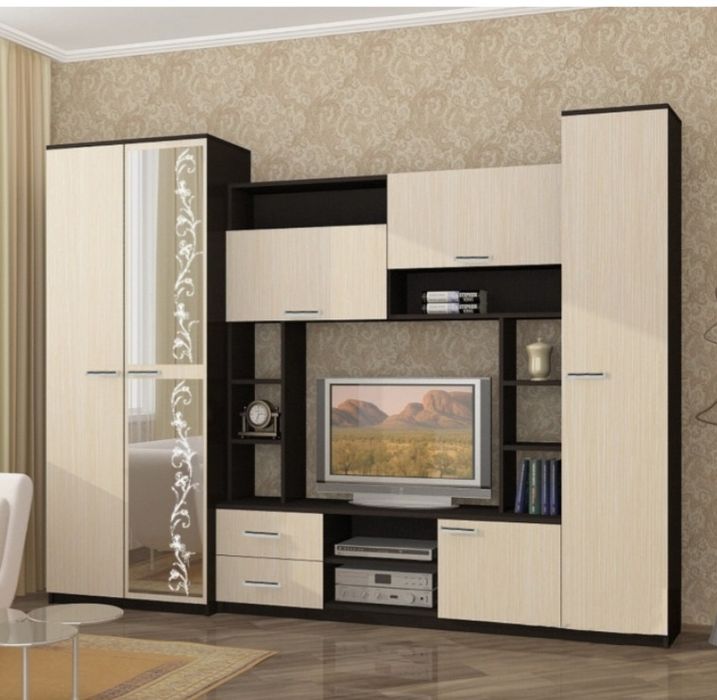 Продам   стенку.