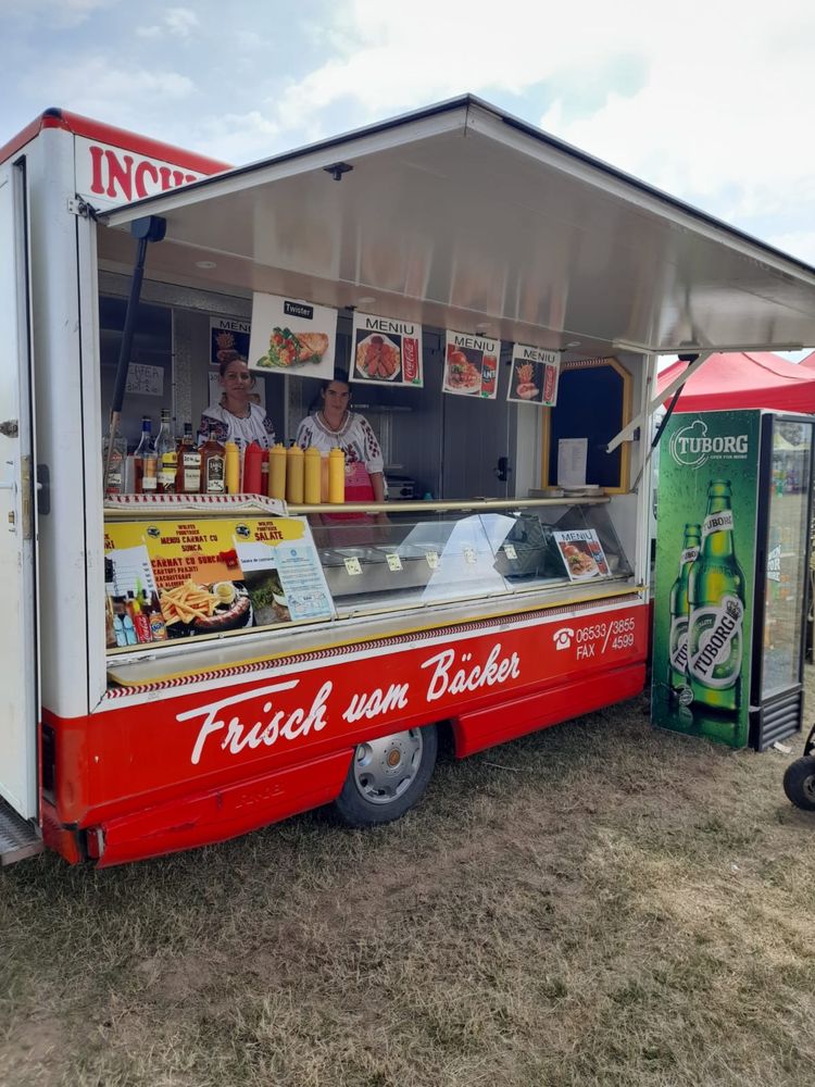 Foodtruck de vanzare sau inchiriat