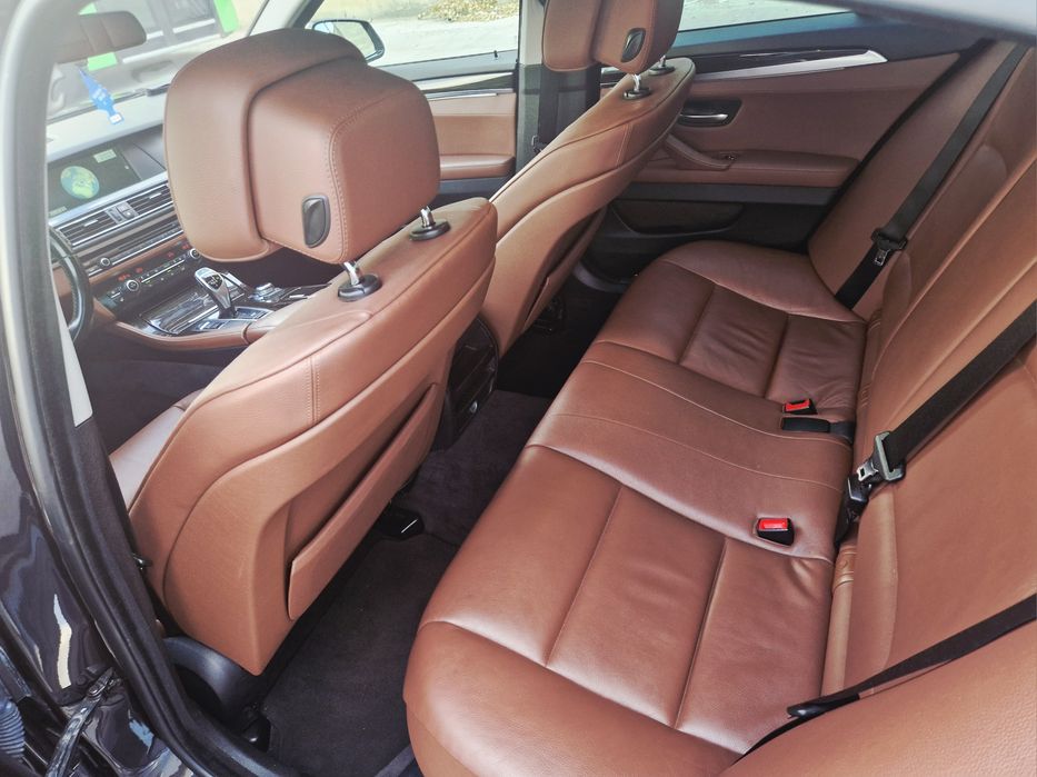Inchirieri auto cu Sofer