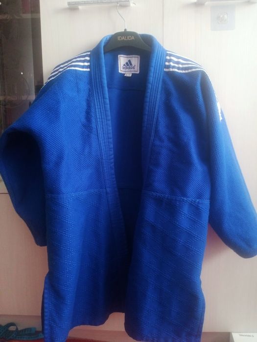 Продам б/у кимоно для дзюдо