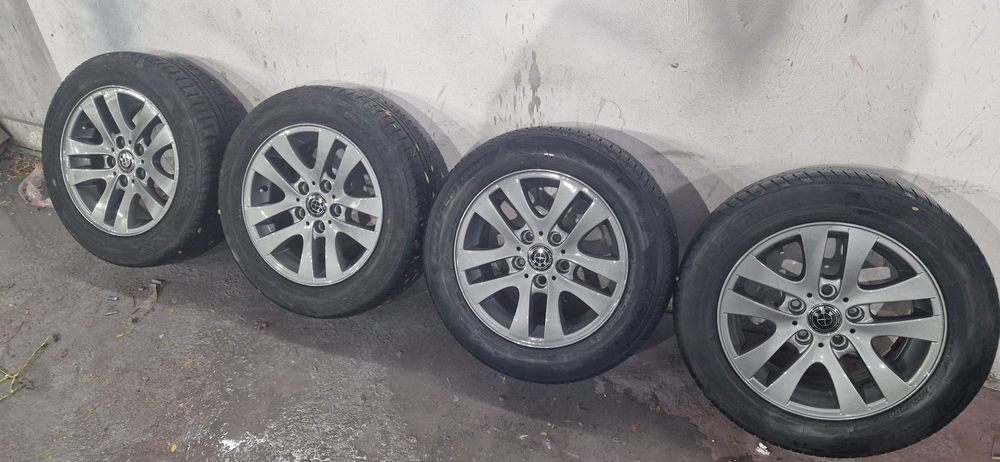 Jante BMW r16 anvelope iarna