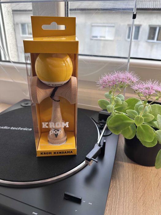 Krom Pop Lol Kendama / Krom Ichi / Krom Strogo / Krom Zoggy & Moggy