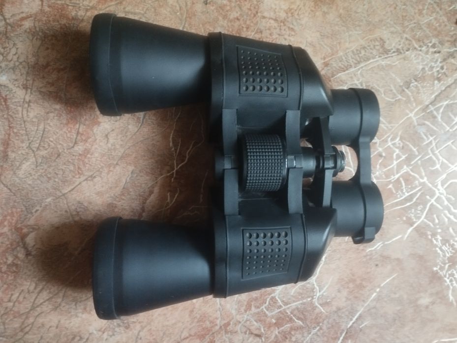 Бинокль туристический