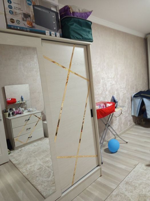 Продаётся квартира Юнусабад 15кв 2/1/4