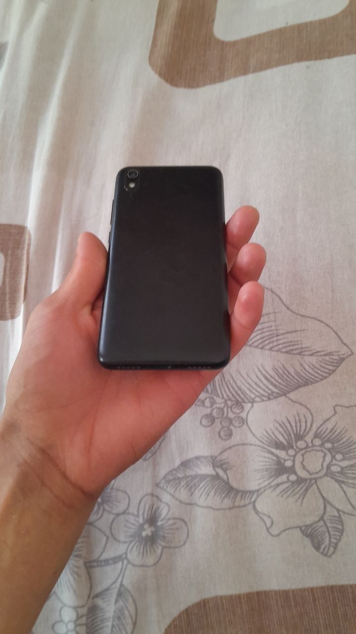 Redmi 7 a sotiladi