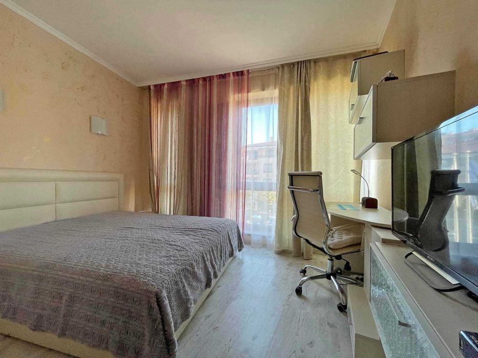 Продава се Тристаен апартамент в Свети Влас - 114 кв.м за 1009 €/кв.м - Снимка #4