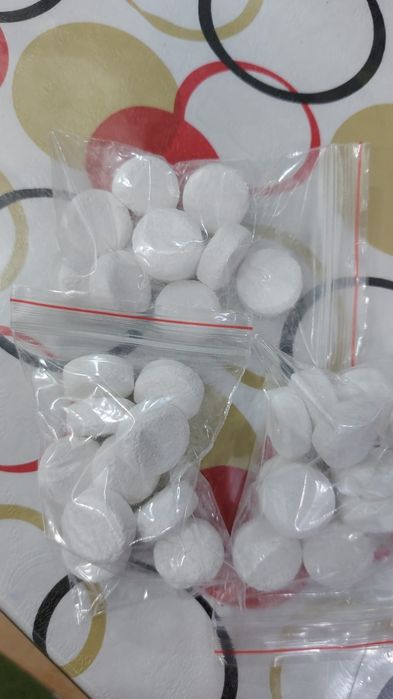 Деф-хлор,        .