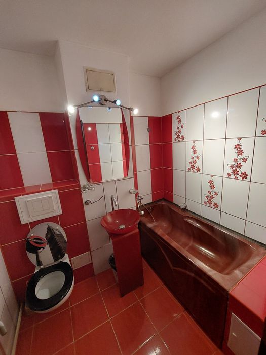 Vand Apartament 2 Camere Zona Q-uri Gavana