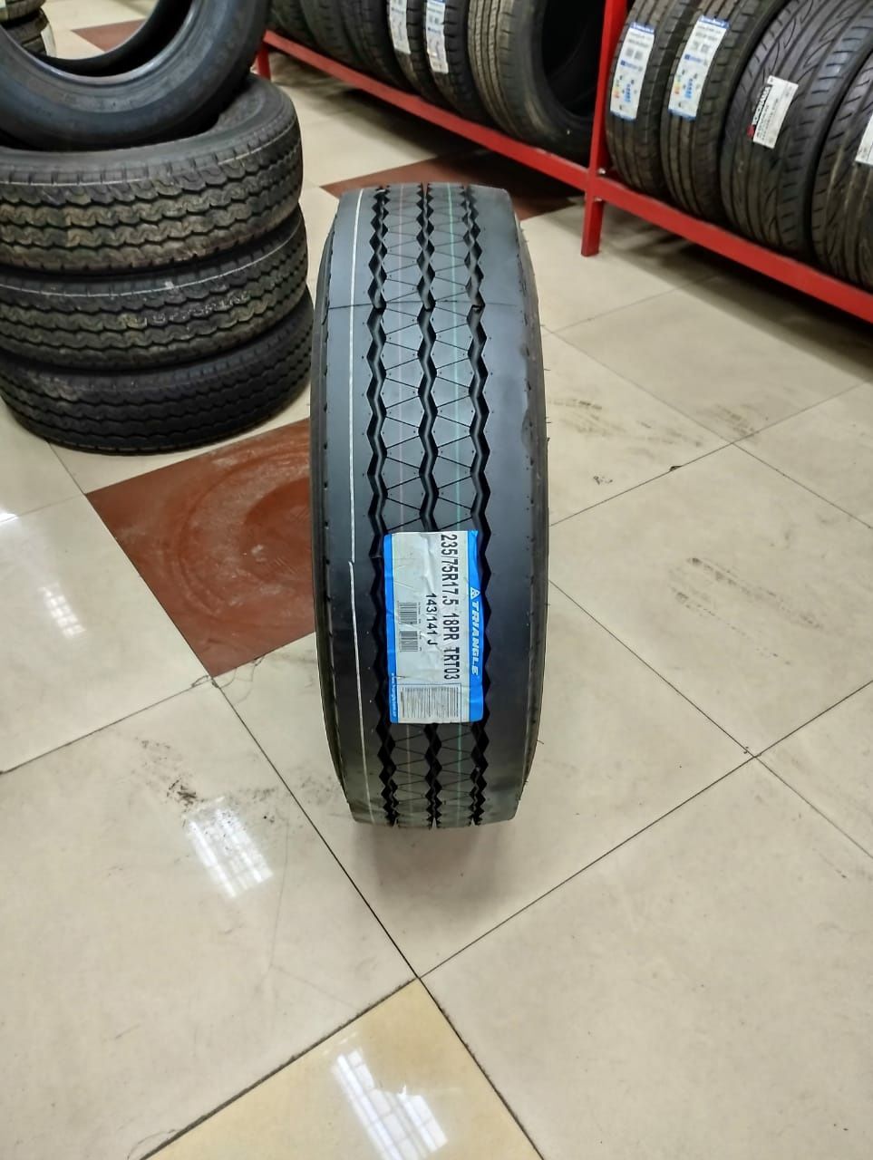 235/75R17.5 Руле. Веду. 18PR