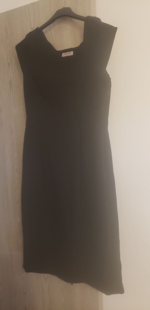 Rochie neagra Imprezza