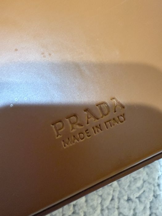 Кафява чанта - Prada