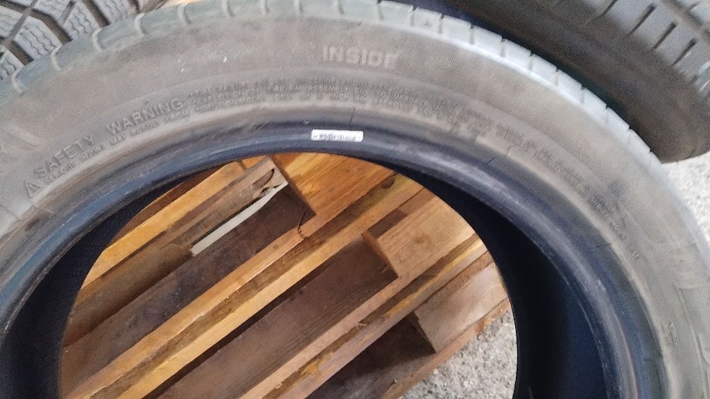 Продавам автомобилни гуми