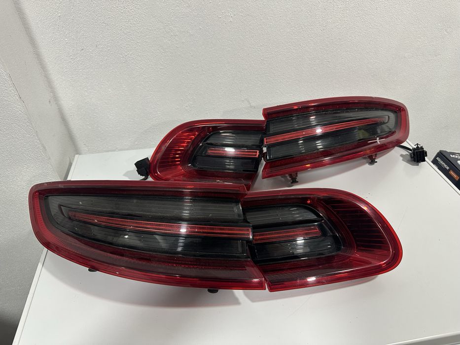 Стопове за Porsche Macan Червени