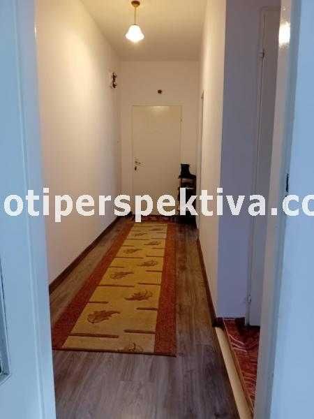 Продава се Двустаен апартамент в Пловдив, Изгрев - 60 кв.м за 1050 €/кв.м - Снимка #8