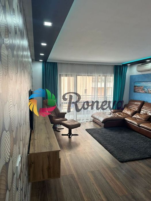 Тристаен луксозен апартамент Пчелина!