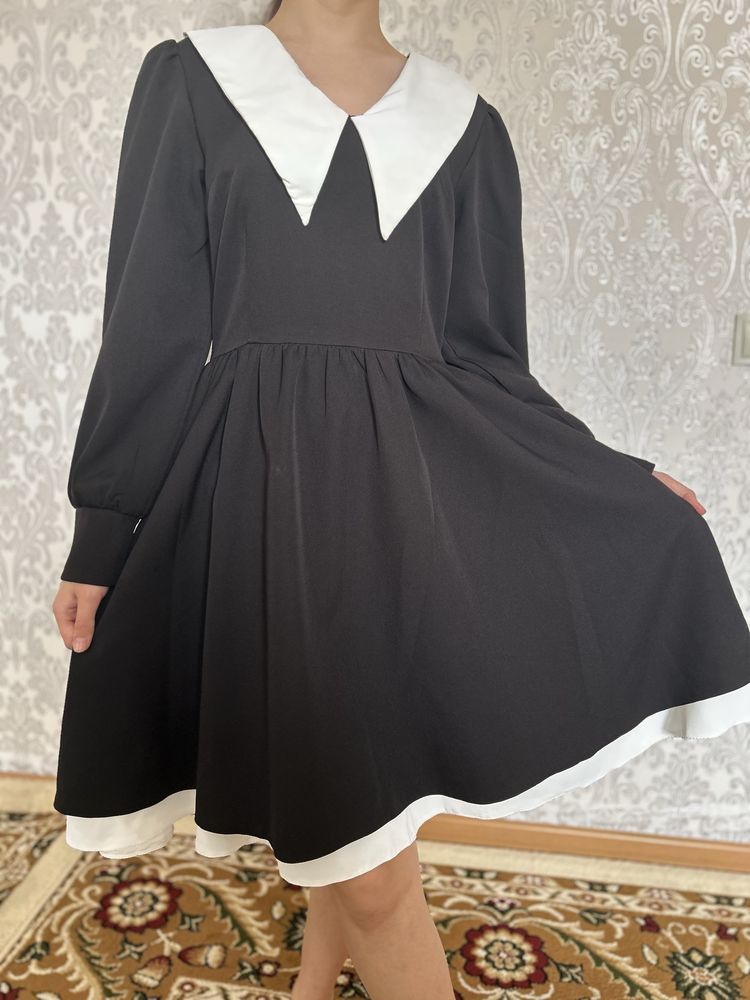 Платье черно-белое в стиле Wednesday Addams