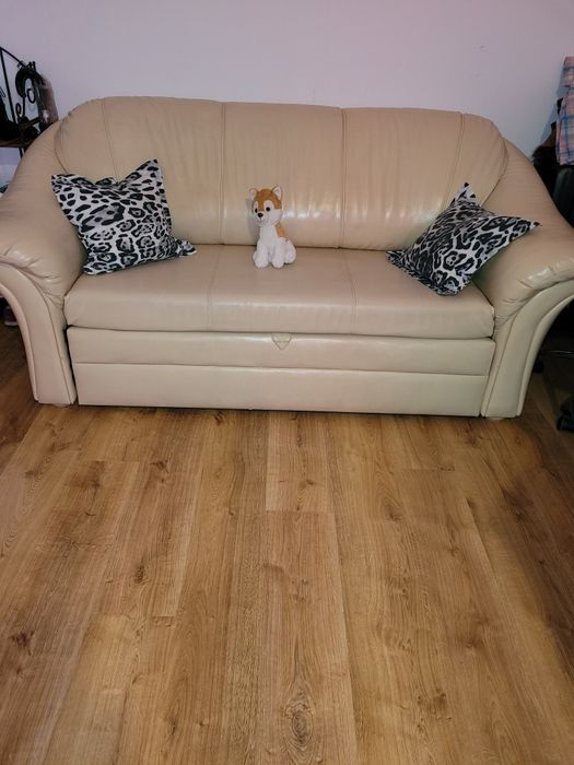 Canapea 3 locuri extensibila