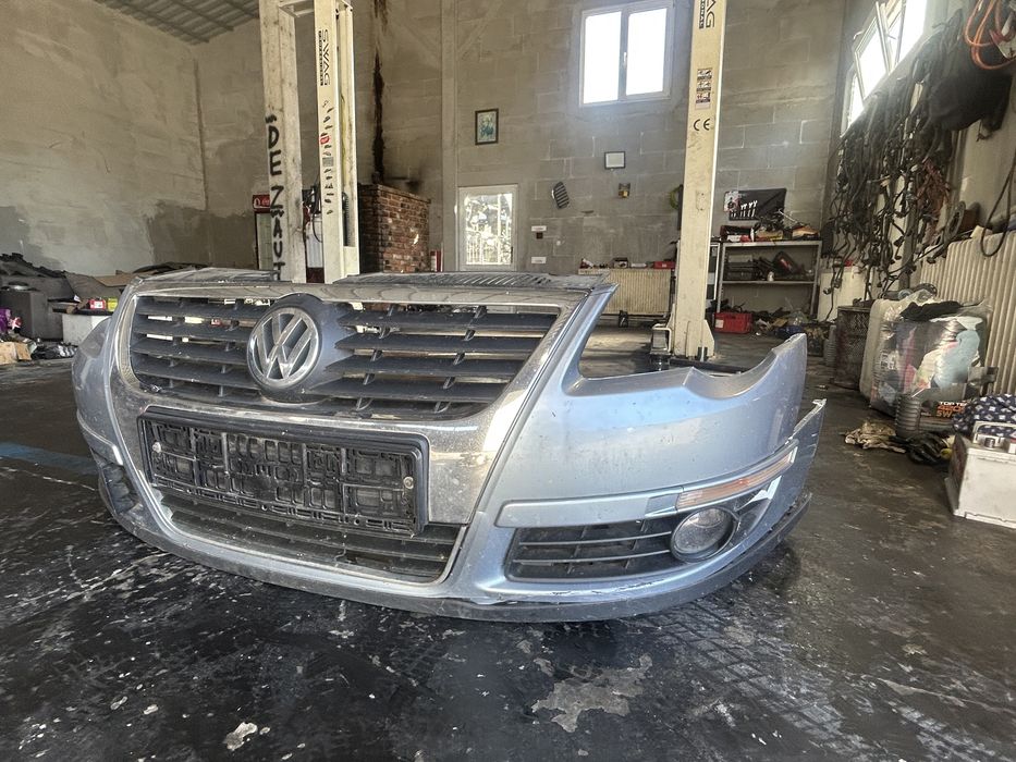 Bara fata vw Passat b6 trager radiatoare faruri